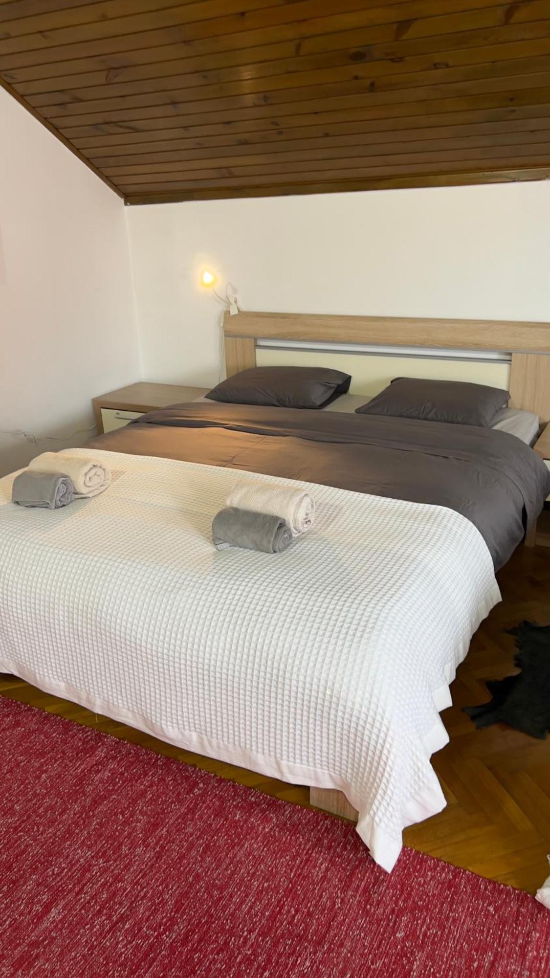 Villa Mina Kladovo, 5-Bedroom Villa With Pool For Up To 12 People Ngoại thất bức ảnh