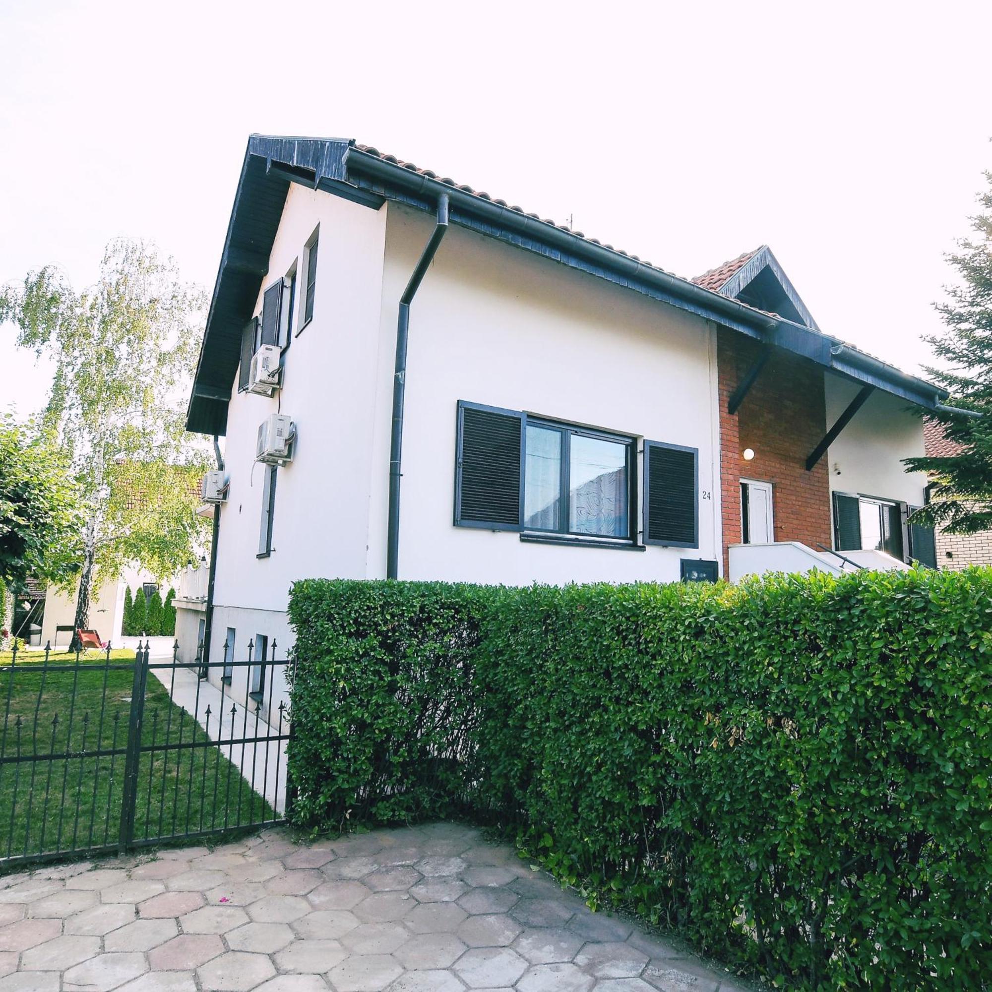 Villa Mina Kladovo, 5-Bedroom Villa With Pool For Up To 12 People Ngoại thất bức ảnh