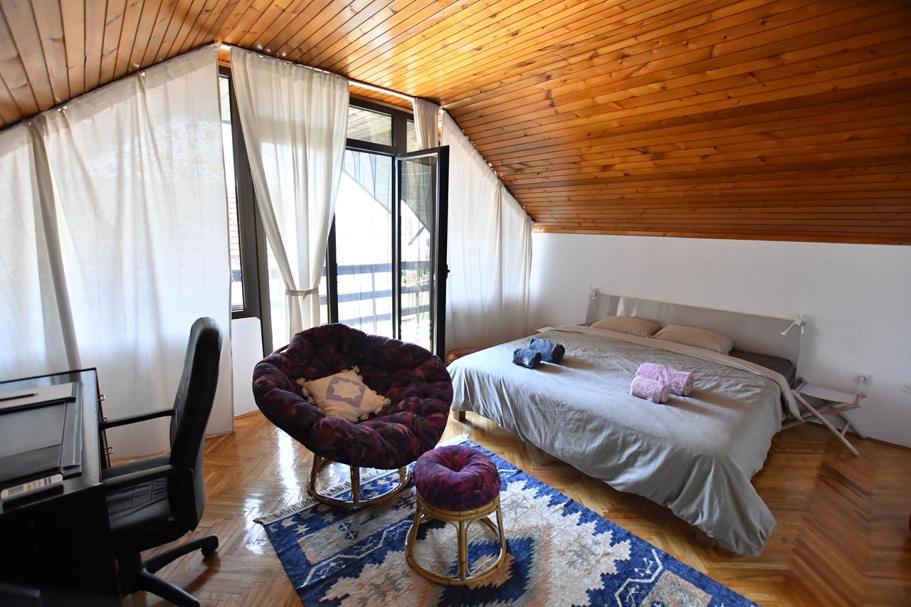 Villa Mina Kladovo, 5-Bedroom Villa With Pool For Up To 12 People Ngoại thất bức ảnh